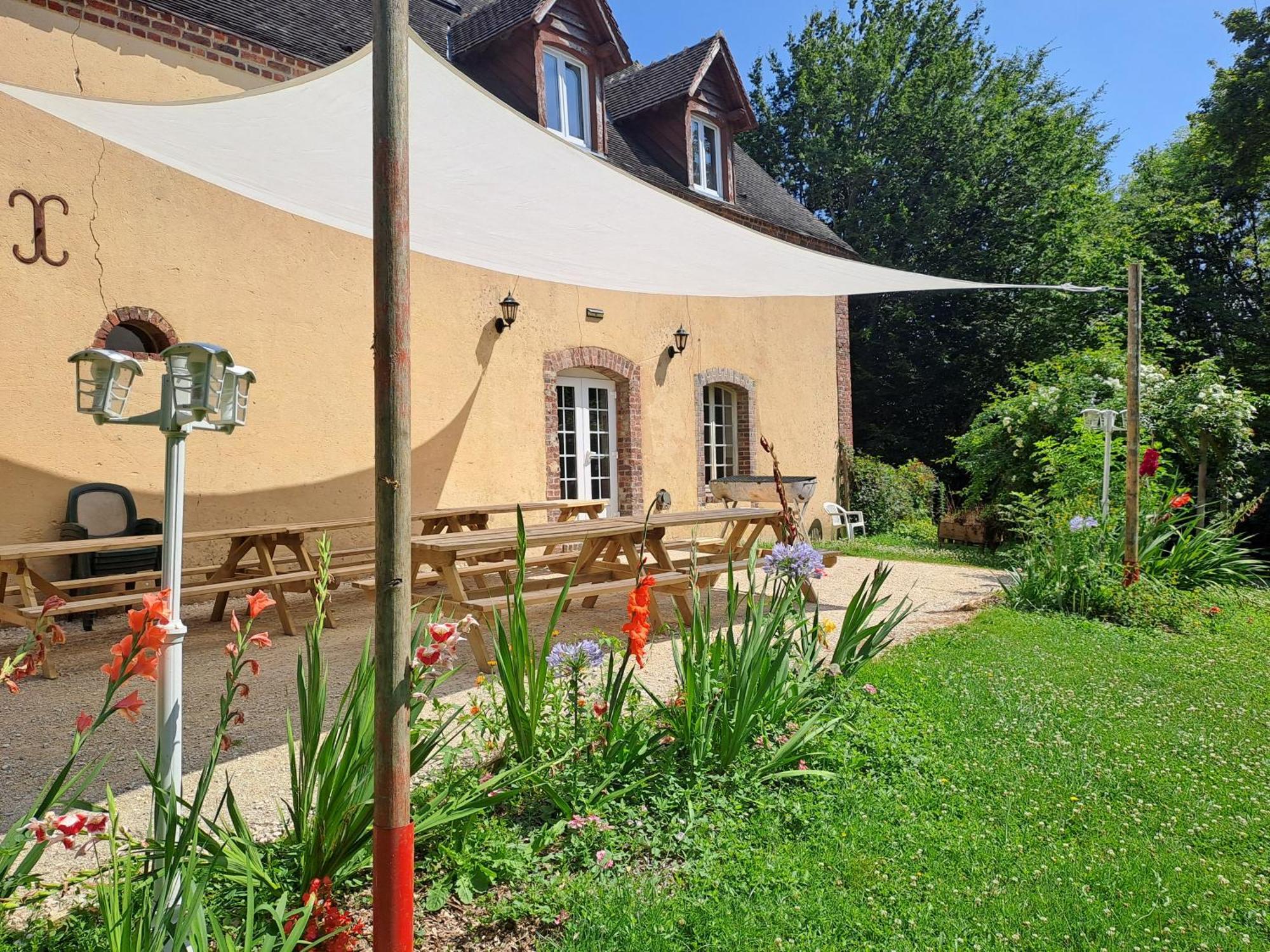 Gite Des Etangs De Beaulieu Le Plessis-Dorin Exterior photo