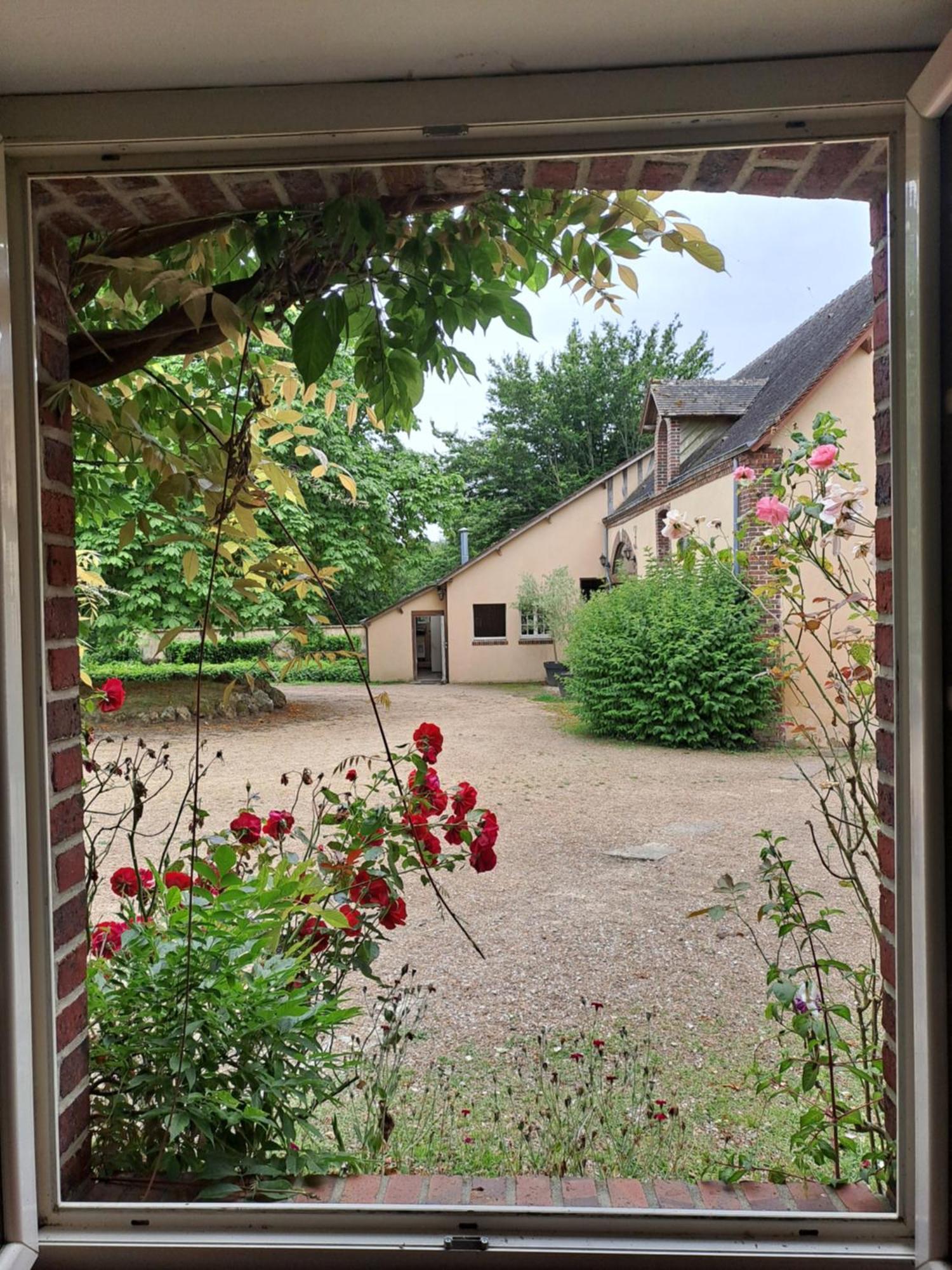 Gite Des Etangs De Beaulieu Le Plessis-Dorin Exterior photo