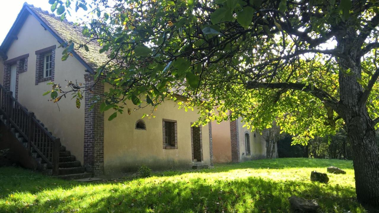 Gite Des Etangs De Beaulieu Le Plessis-Dorin Exterior photo